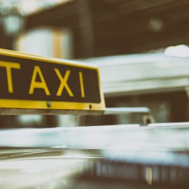 Comment réserver un taxi à Montpellier ?