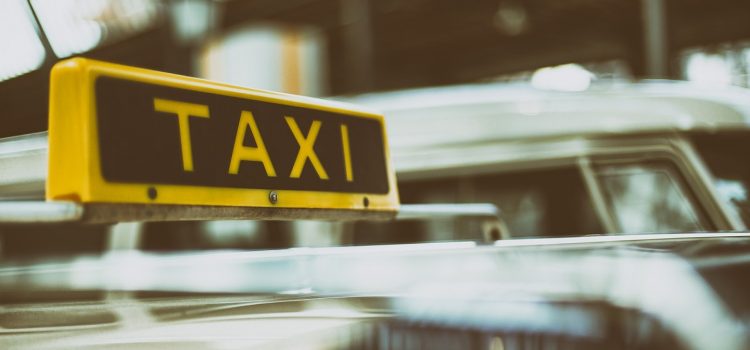 Comment réserver un taxi à Montpellier ?