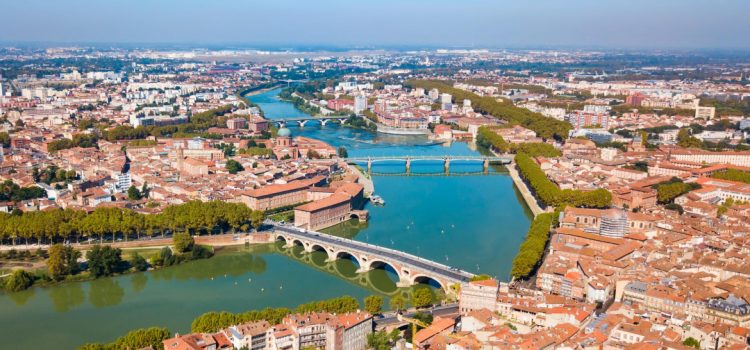 Pourquoi appliquer un hydrofuge sur votre toiture à Toulouse ?